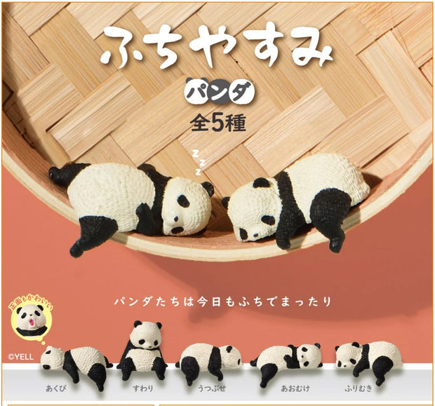 Panda-shaped products in a wooden basket with Japanese text on a wooden background