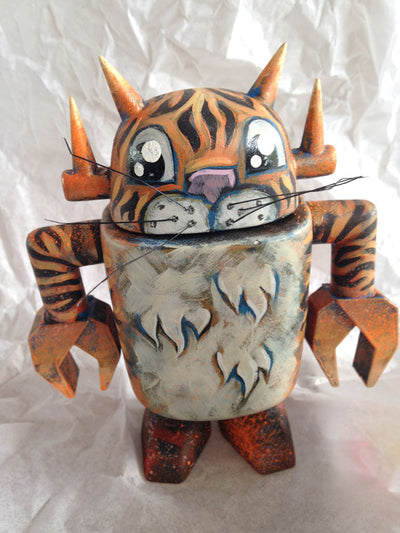 Leecifer - Custom Big Boss Robot Figure - Half tiger half robot vinyl toy